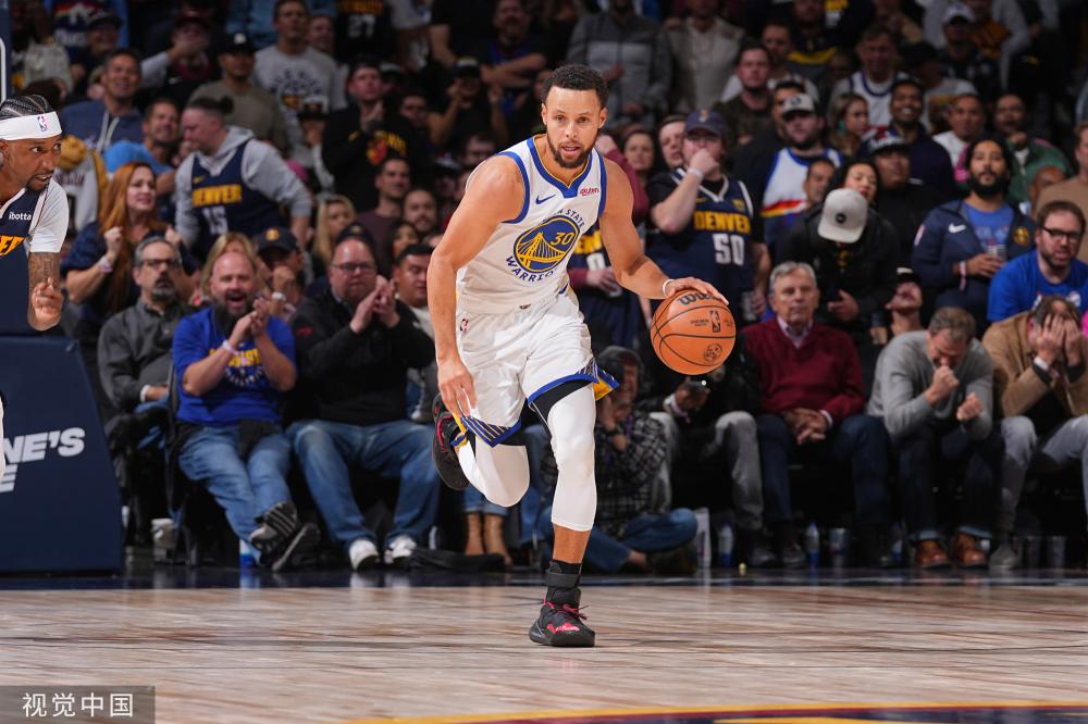 利用这三名 利用这三名